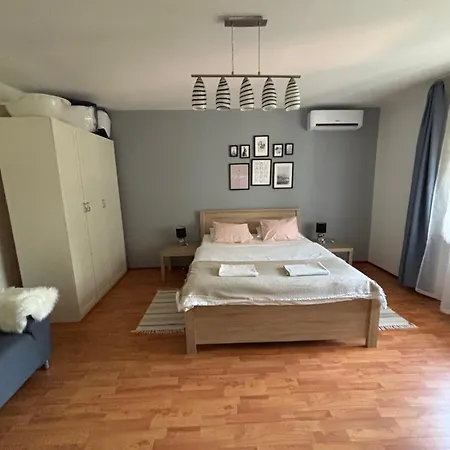 Tulipanos Haz シャレー