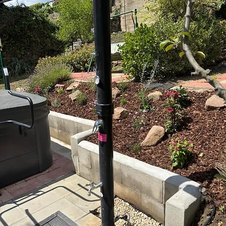 Tulipanos Haz * Badacsonytomaj