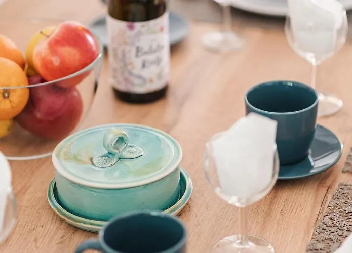 Tulipanos Haz シャレー *