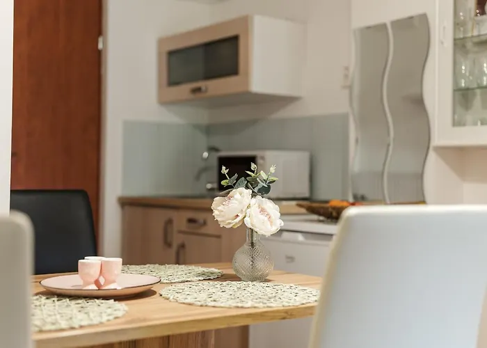 Tulipanos Haz シャレー