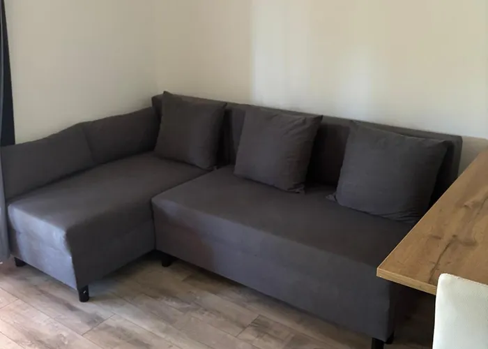 Tulipanos Haz シャレー *